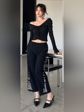 Express Rhinstone Straight Leg Flat Front Stretch Pants Slacks Black Size 14